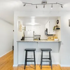 Humble Sound Apartment