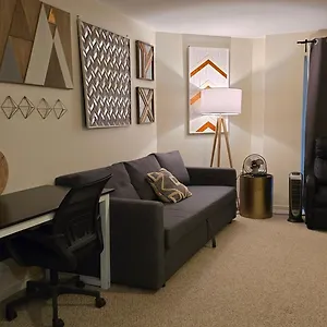 Lovely 1 Bedroom In The Heart Of Seattle! Apartment