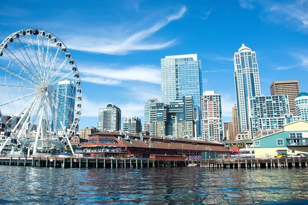 Waterfront Oasis In The Heart Of Downtown Seattle Apartment